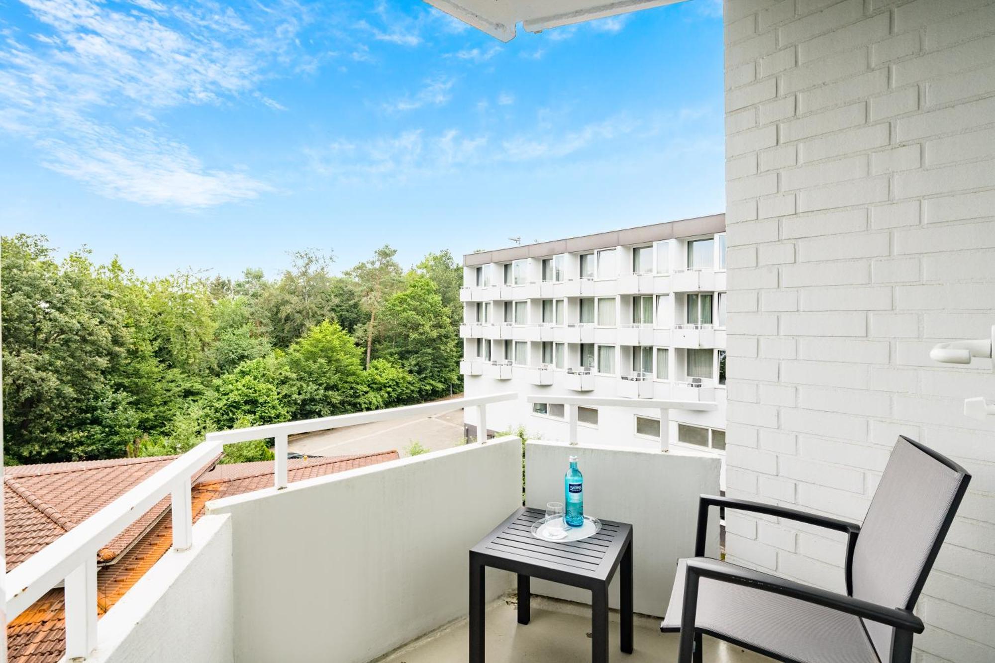Western Hotel 3*