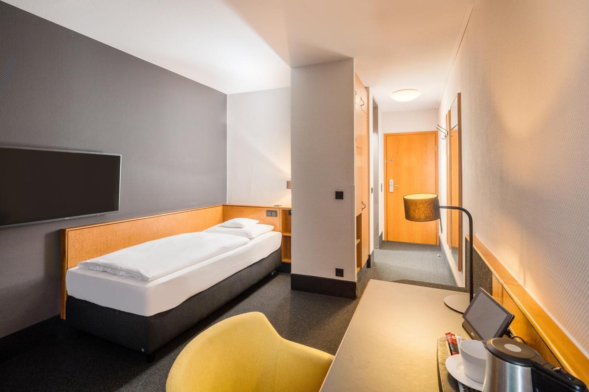 Hotel Western 3*