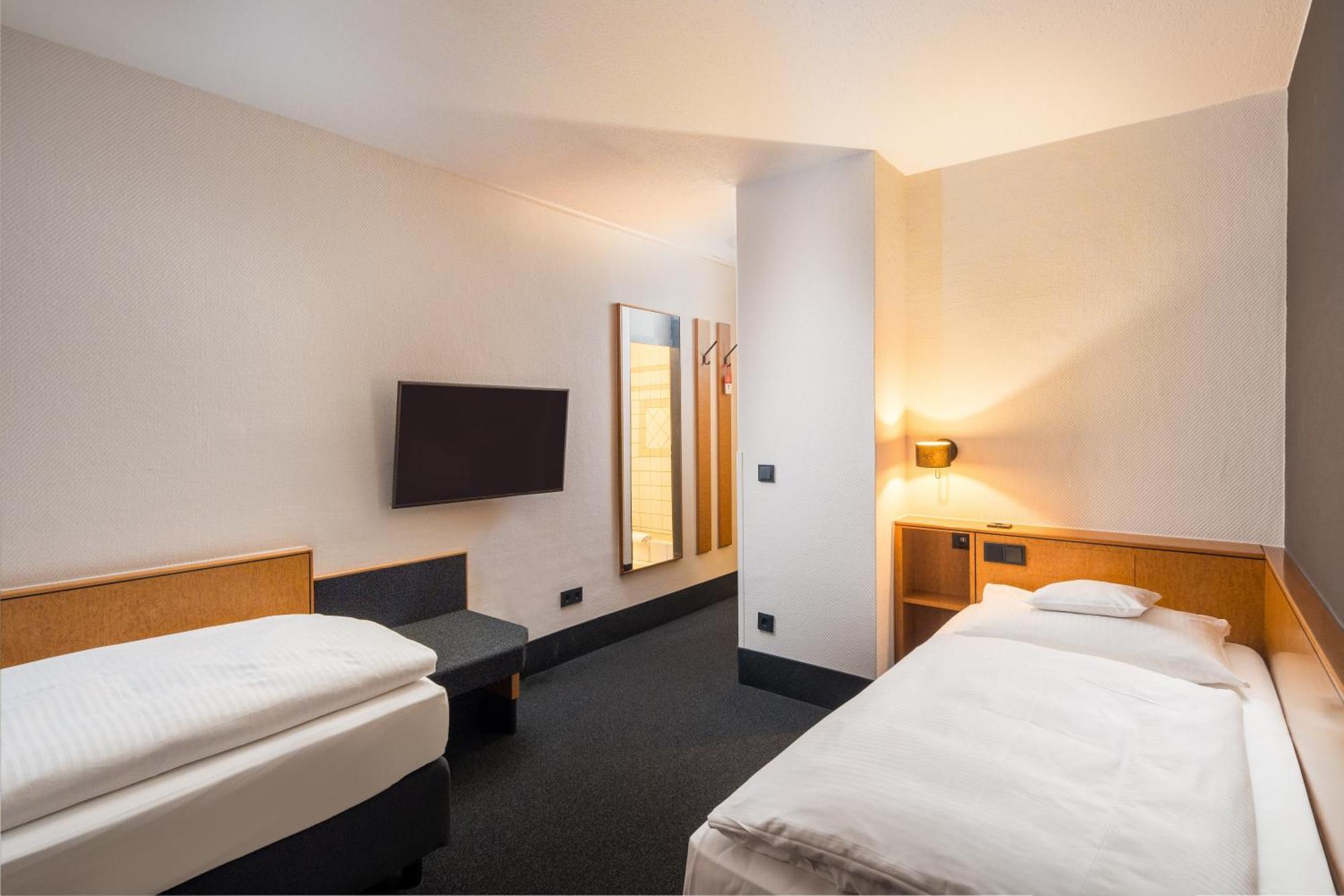 Hotel Western